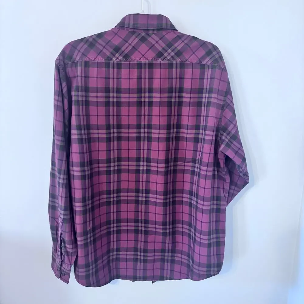 EUC Roundtree & Yorke Casuals, burnt orange plaid long sleeve shirt, size large